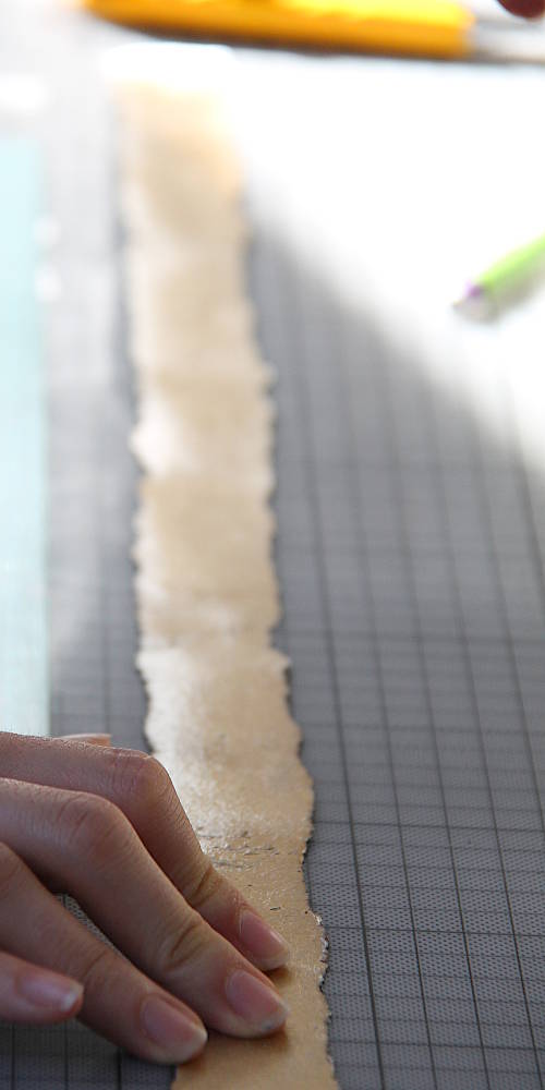 Dorure - Bande dorée créée par Invenio Flory pour Chanel