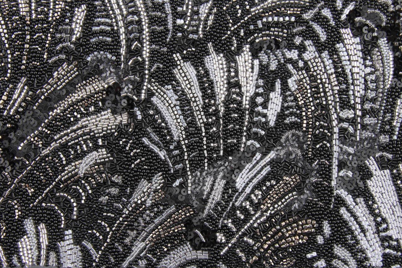Surface - Texture - Broderie motif texturé créée par Invenio Flory pour Saint-Laurent